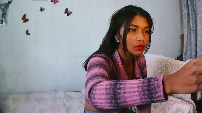 valentina531 live cam on Cam4