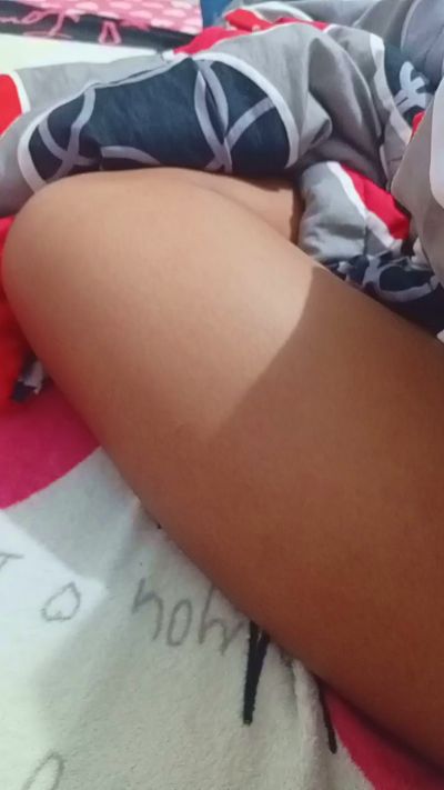 valentina537 live cam on Cam4
