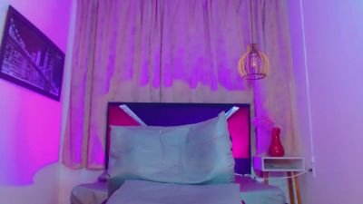 valentina_kiss1 live cam on Cam4