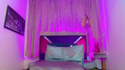 valentina_kiss1 live cam on Cam4