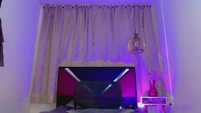 valentina_kiss1 live cam on Cam4