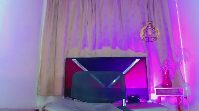 valentina_kiss1 live cam on Cam4