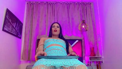 valentina_kiss1 live cam on Cam4