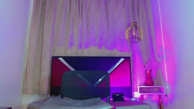 valentina_kiss1 live cam on Cam4