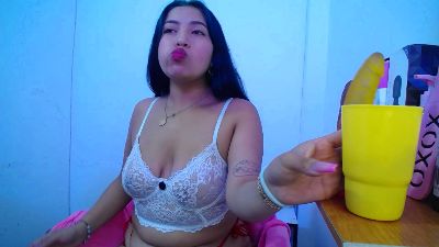 valentina_rose5 live cam on Cam4