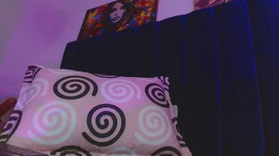 valeri_sotoo live cam on Cam4