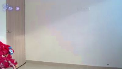 valeria032 live cam on Cam4