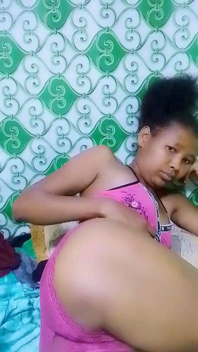 valeria7 live cam on Cam4