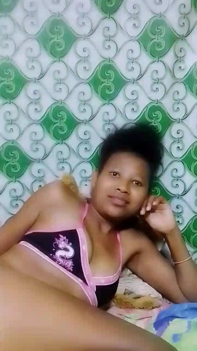 valeria7 live cam on Cam4