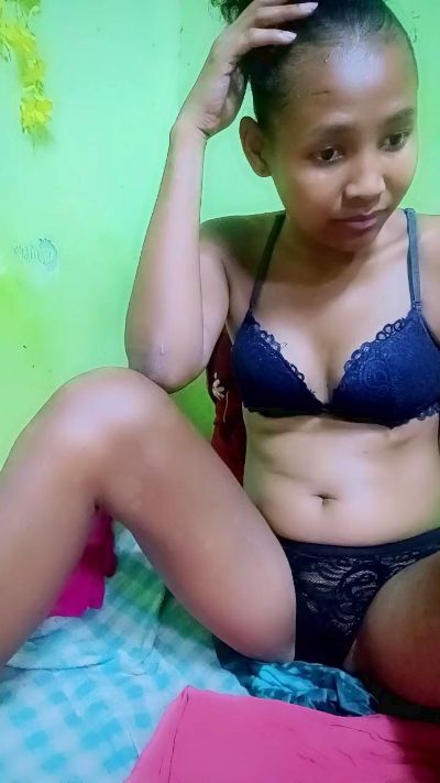 valeria7 live cam on Cam4