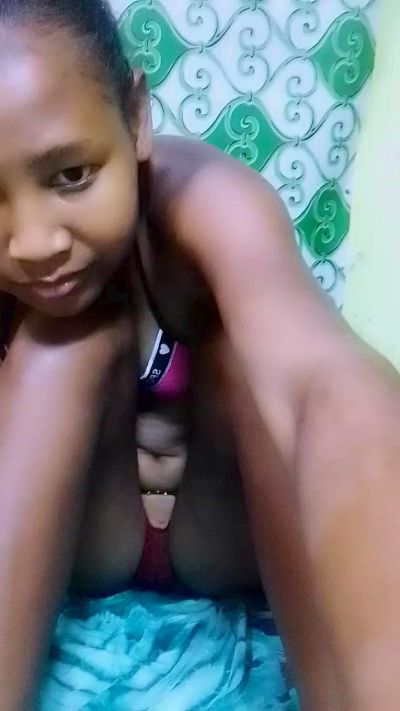 valeria7 live cam on Cam4