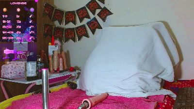 valeria_saenz_5 live cam on Cam4