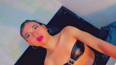 valeriagirlsts live cam on Cam4