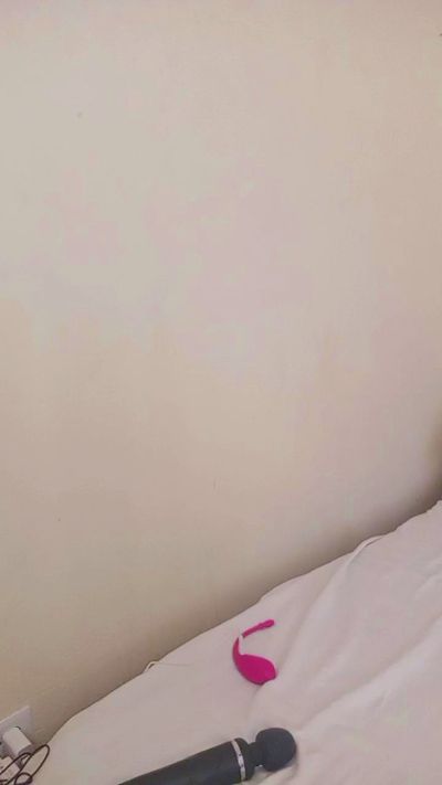 valeriaherrera5 live cam on Cam4