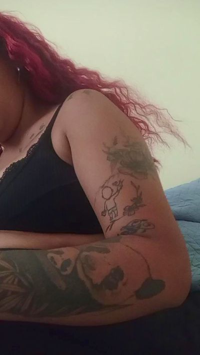 valeriaherrera5 live cam on Cam4