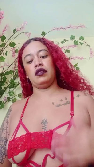 valeriaherrera5 live cam on Cam4