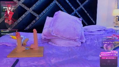 valerie_horny_ live cam on Cam4