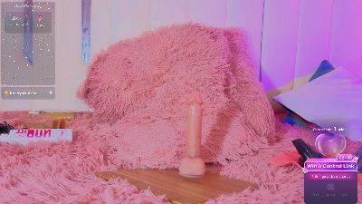 valerie_horny_ live cam on Cam4