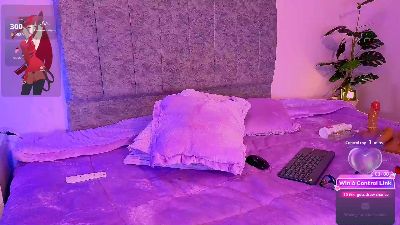 valerie_horny_ live cam on Cam4