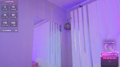 valerie_horny_ live cam on Cam4