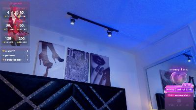 valerie_horny_ live cam on Cam4