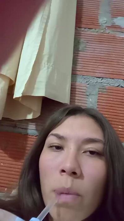 valery2027 live cam on Cam4