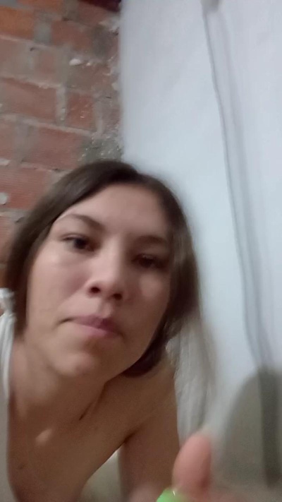valery2027 live cam on Cam4