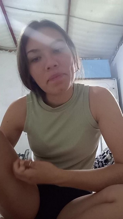 valery2027 live cam on Cam4