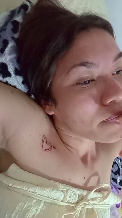 valery2027 live cam on Cam4