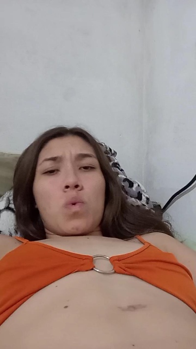 valery2027 live cam on Cam4