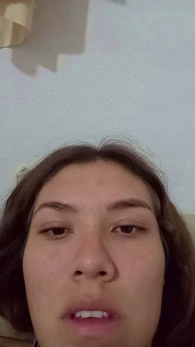 valery2027 live cam on Cam4