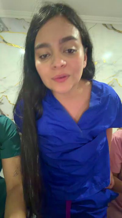 valery220_xxx live cam on Cam4