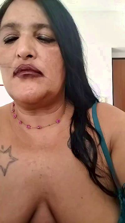 valery882 live cam on Cam4