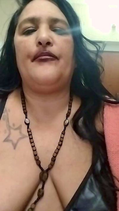 valery882 live cam on Cam4