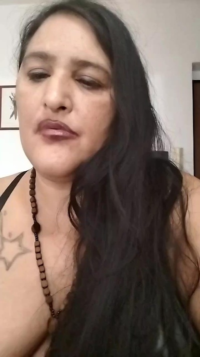 valery882 live cam on Cam4