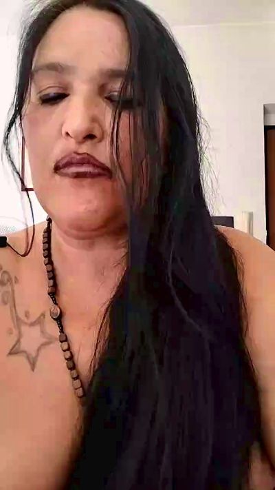valery882 live cam on Cam4
