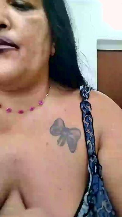 valery882 live cam on Cam4