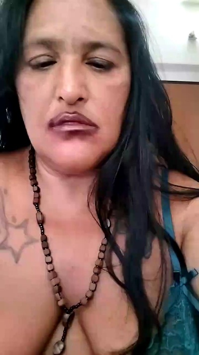 valery882 live cam on Cam4