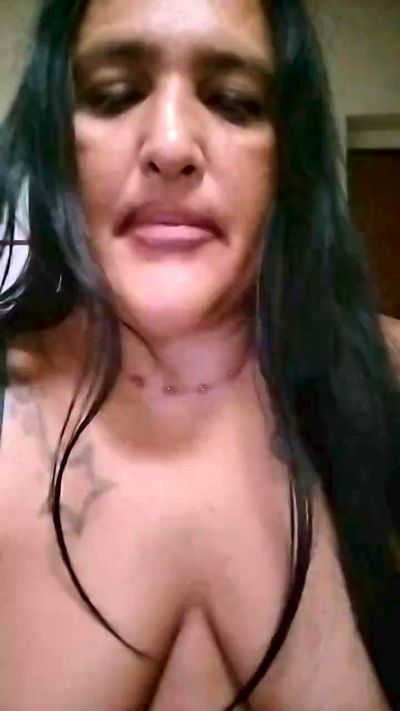 valery882 live cam on Cam4