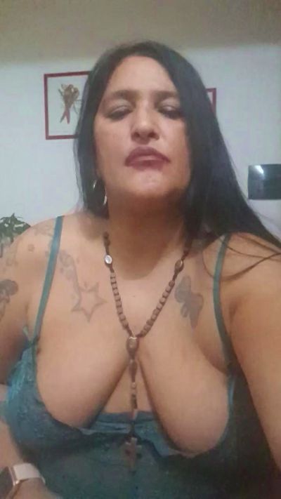 valery882 live cam on Cam4
