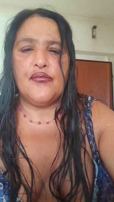 valery882 live cam on Cam4