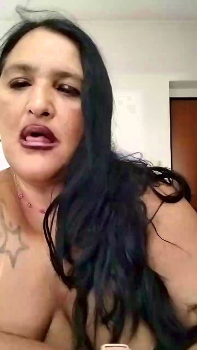 valery882 live cam on Cam4