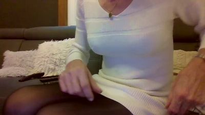 valjim1 live cam on Cam4