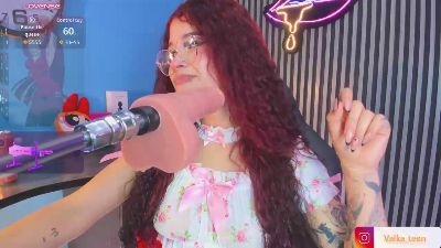 valkaa_teen live cam on Cam4