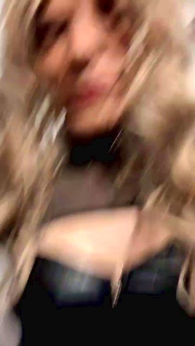 vanessaho_hot