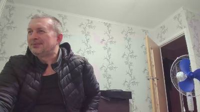vano822 live cam on Cam4