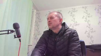 vano822 live cam on Cam4