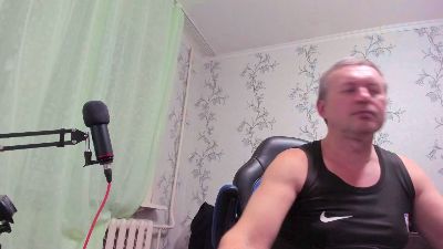 vano822 live cam on Cam4