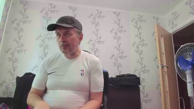 vano822 live cam on Cam4