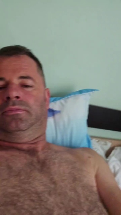 varun32xxx live cam on Cam4